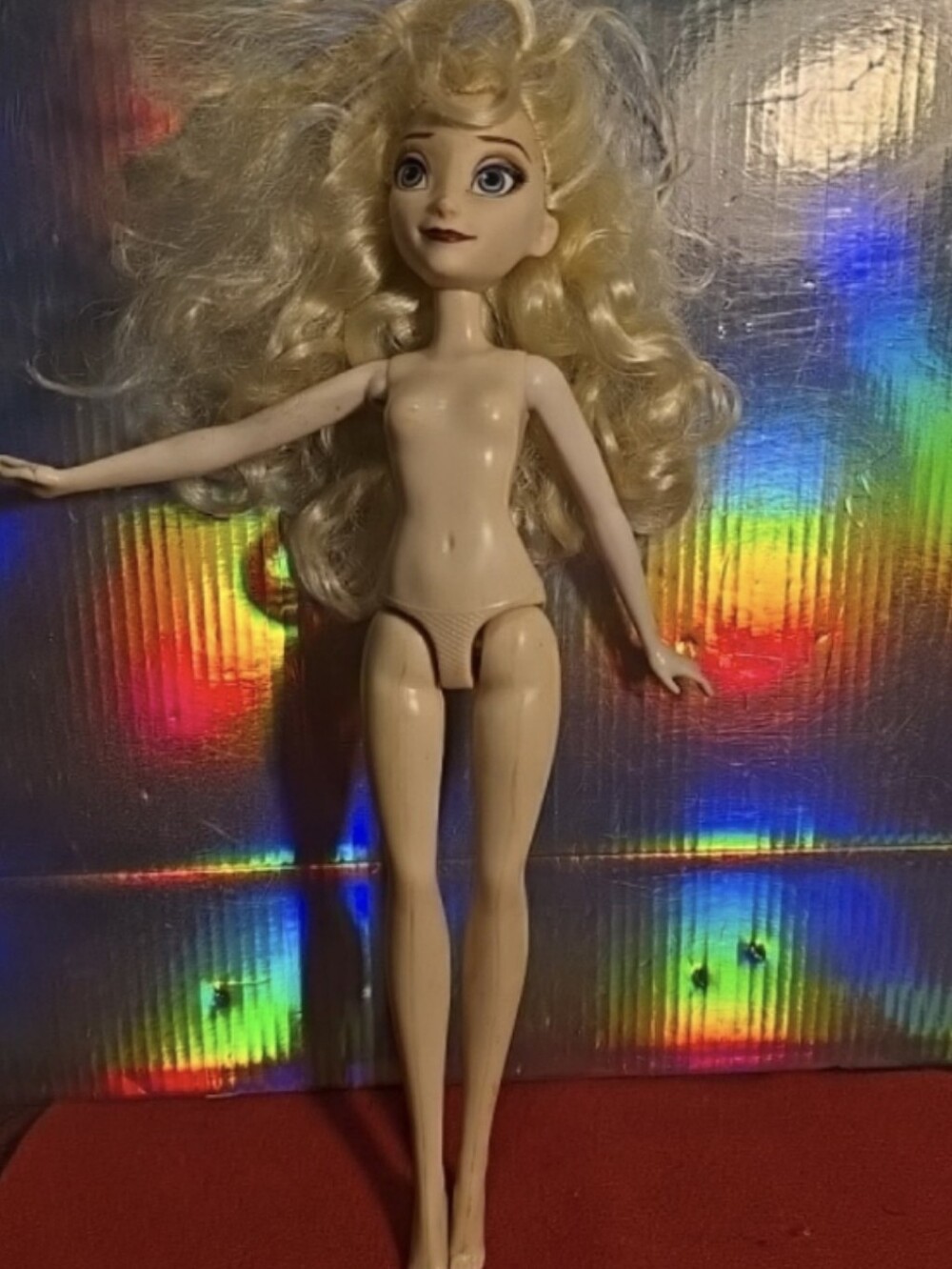 092826 Disney Hasbro 2015 Frozen Elsa no clothes 12" hard plastic jointed doll s
